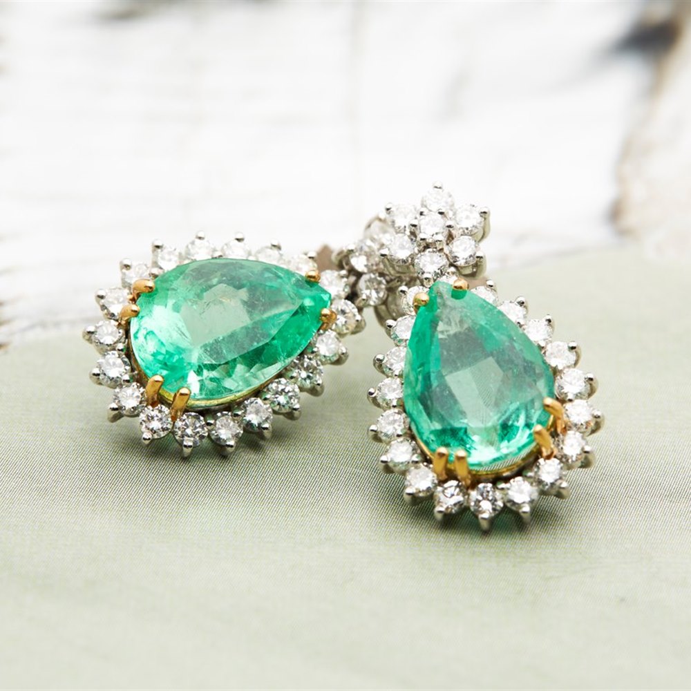 18k White Gold (each 6 claw setting holding Emerald is made from 18k Yellow Gold) 18k White Gold 9.00ct Colombian Emerald & 2.60ct Diamond Earrings