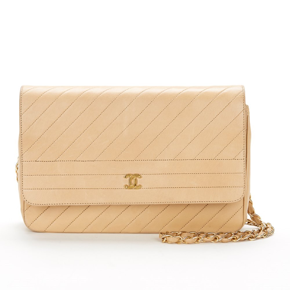 chanel diagonal quilted flap bag