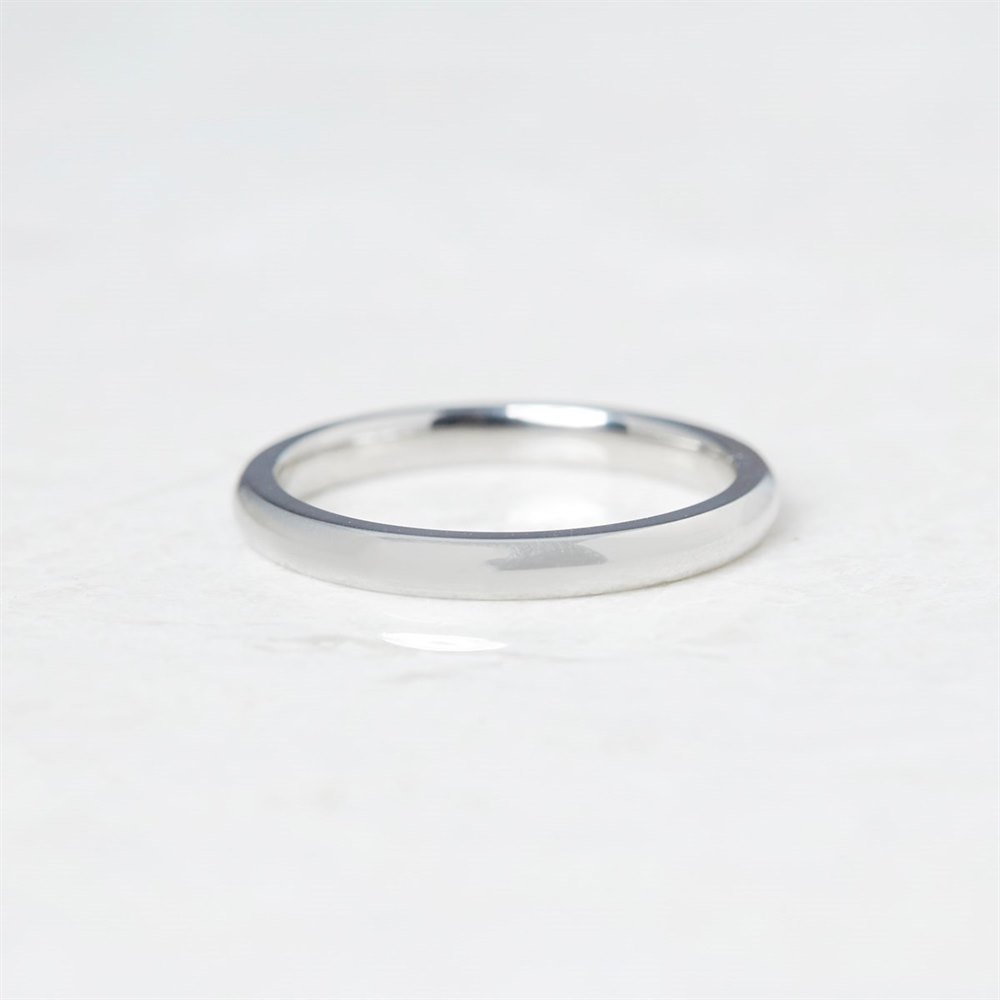 18k White Gold - total weight 6.08 grams 18k White Gold 2.5mm Wedding Band