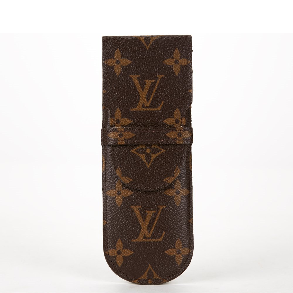 Louis Vuitton Woody Glasses Case Monogram Eclipse Canvas - ShopStyle  Accessories