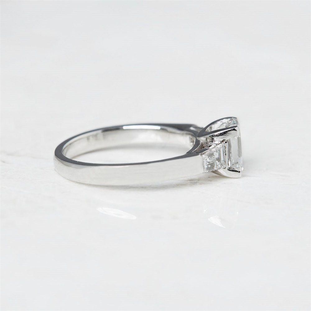 Platinum, total weight - 5.78 grams Platinum Emerald Cut 1.02ct Diamond Ring