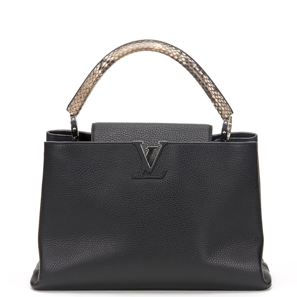 Louis Vuitton Capucines MM 2015 HB396 | Second Hand Handbags | Xupes