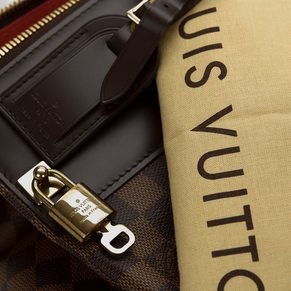 Louis Vuitton Greenwich PM 2005 HB511 | Second Hand Handbags | Xupes