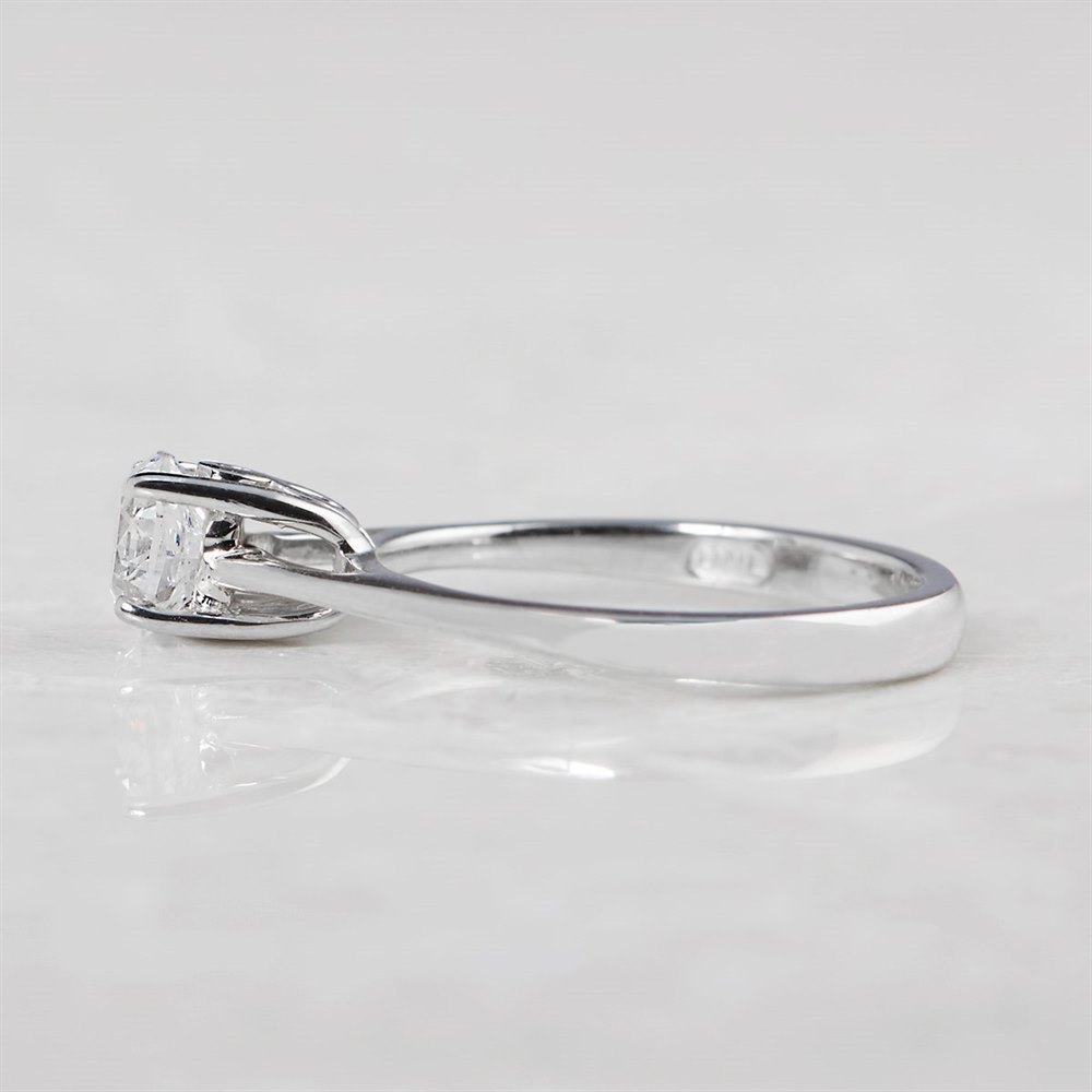 Diamond 18k White Gold 0.70ct Round Brilliant Cut Diamond Engagement Ring