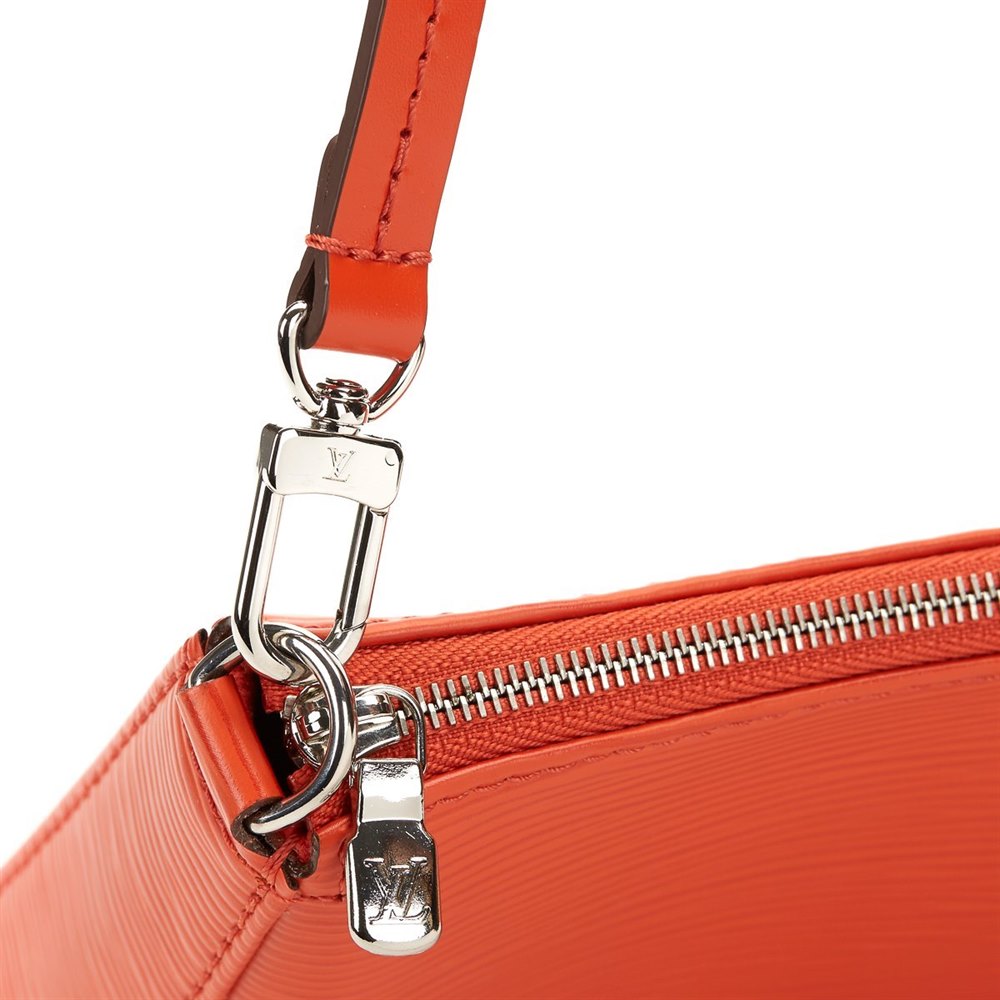 Louis Vuitton Pochette Accessories NM 2013 CB108 | Second Hand Handbags