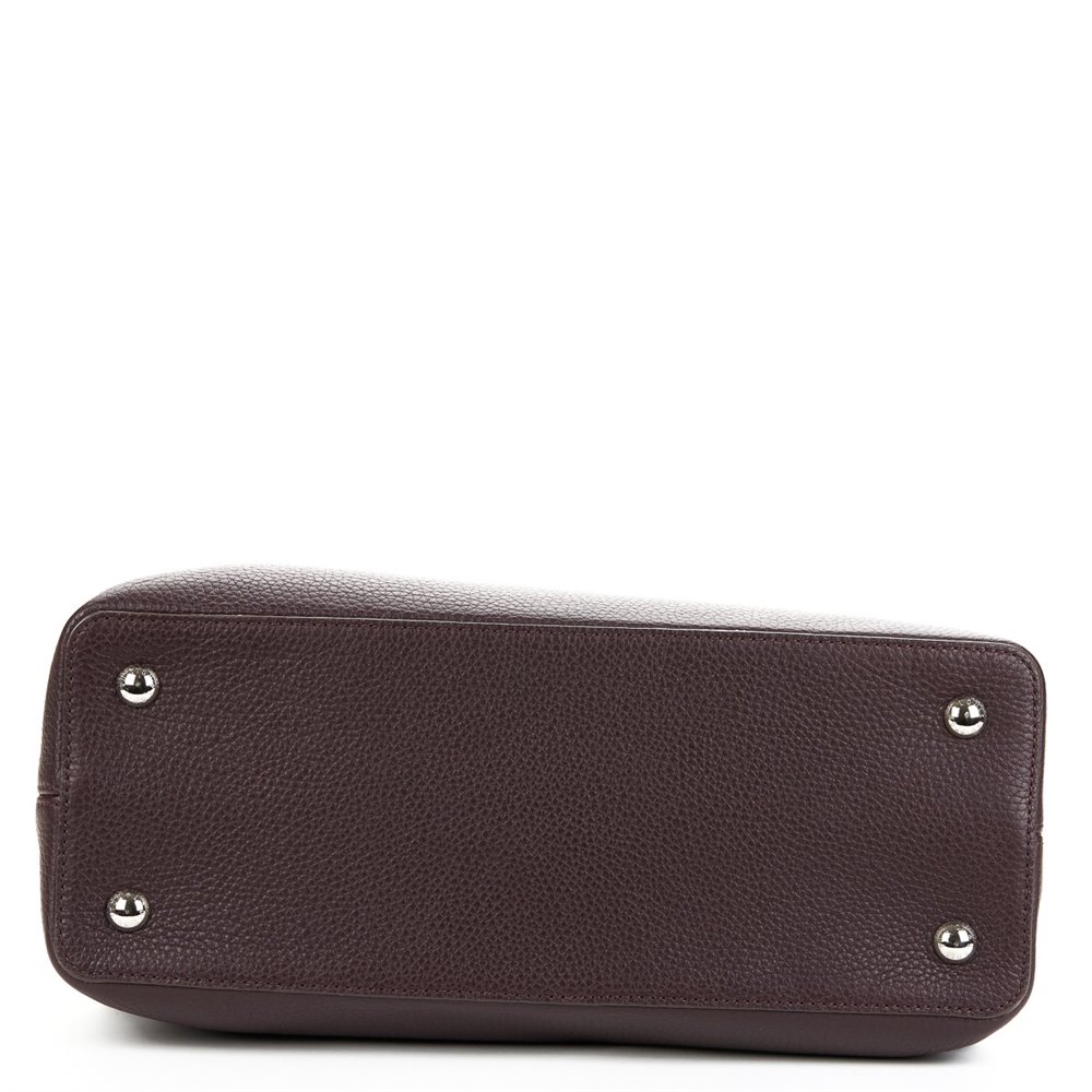 Louis Vuitton Capucines MM 2013 HB703 | Second Hand Handbags | Xupes