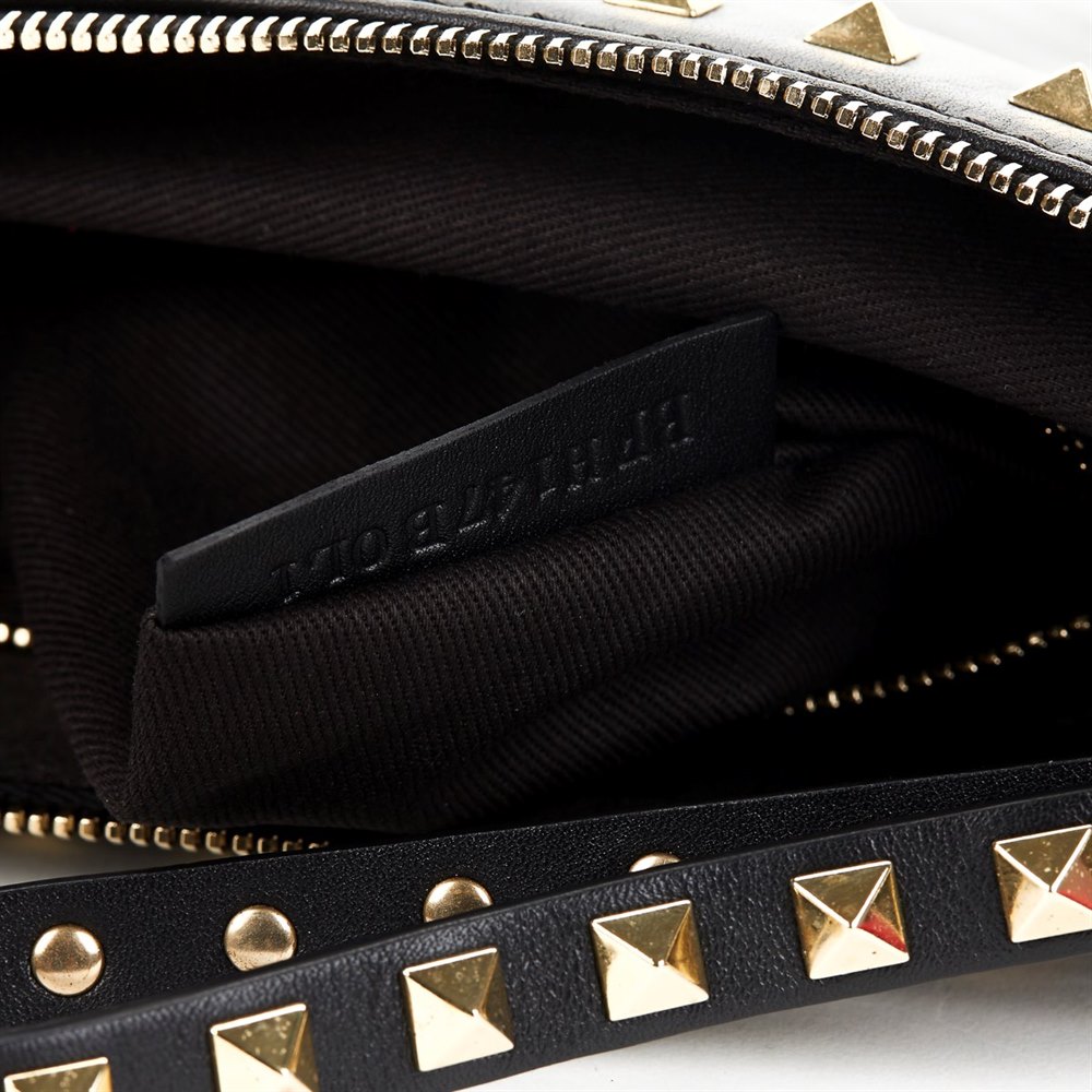 Valentino Rockstud Clutch 2014 HB704 | Second Hand Handbags | Xupes