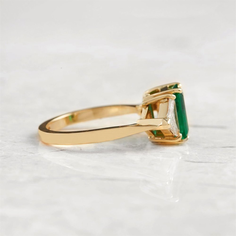 Emerald 18k Yellow Gold 1.25ct Emerald & 1.00ct Diamond Ring