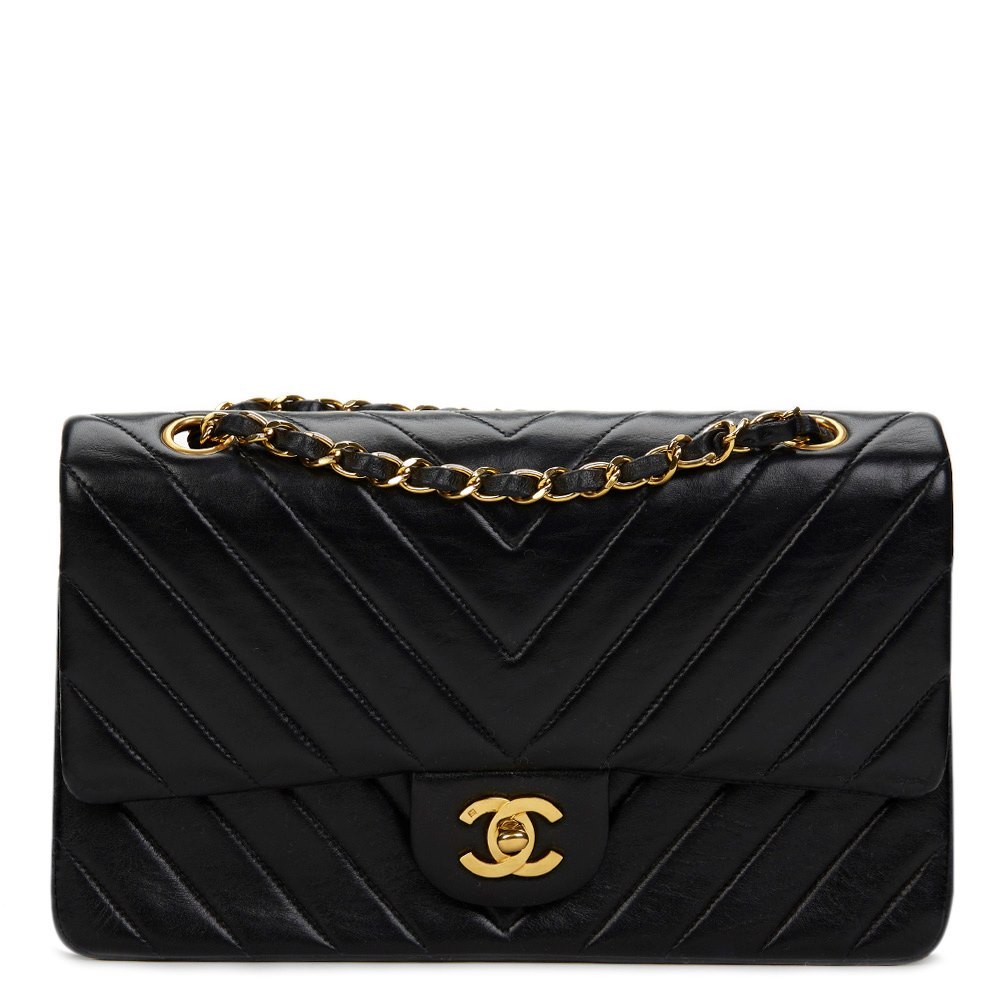 chanel black chevron bag