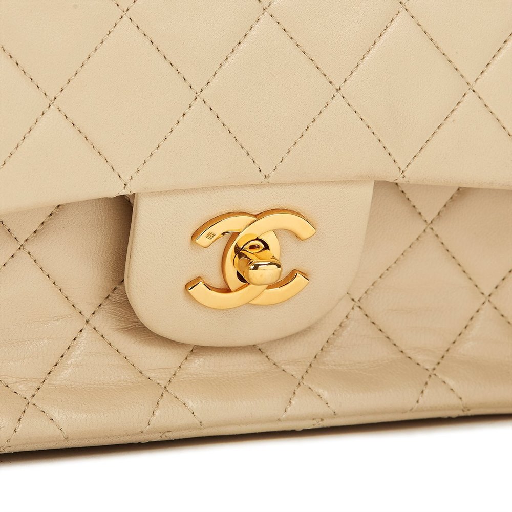 Chanel Medium Classic Double Flap Bag 1991 HB812 | Second Hand Handbags