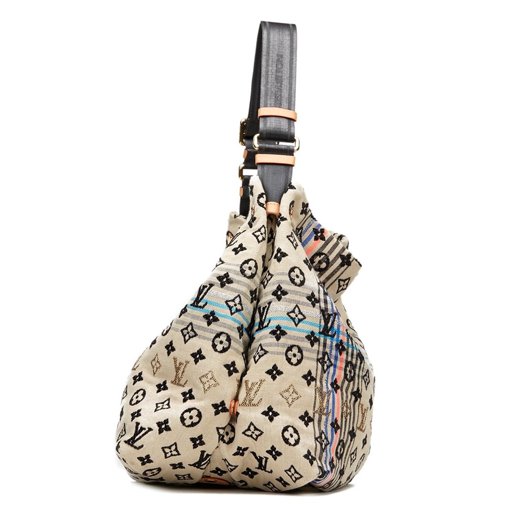 Louis Vuitton Bohemian 2009 HB849 | Second Hand Handbags | Xupes