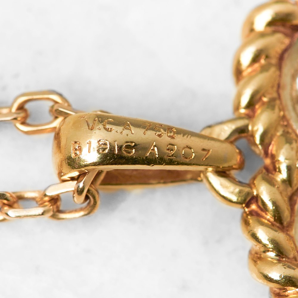 Van Cleef & Arpels 18k Yellow Gold 0.75ct Diamond Heart Necklace
