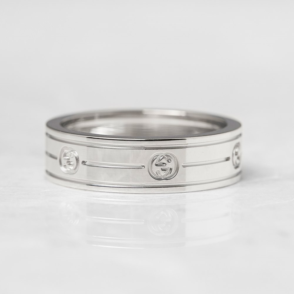 Gucci 18k White Gold Logo Band Ring COM1031 | Second Hand Jewellery