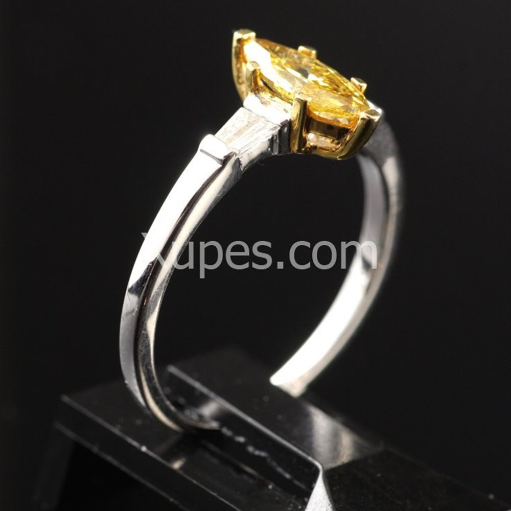 18k White & Yellow Gold 18K White Gold Yellow Marquise Cut & White Diamond Ring