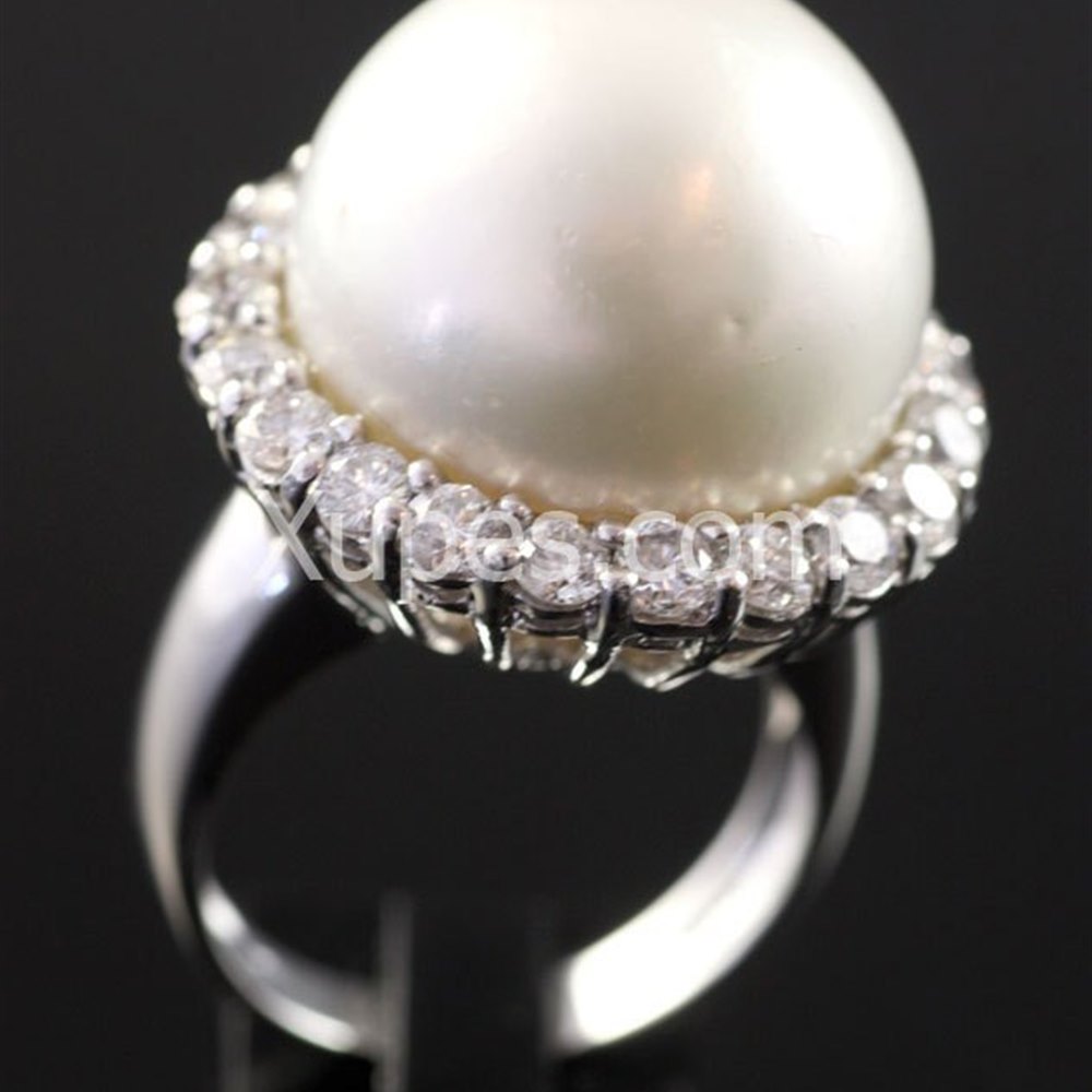 18k White Gold 18K White Gold South Sea Natural Pearl Ring