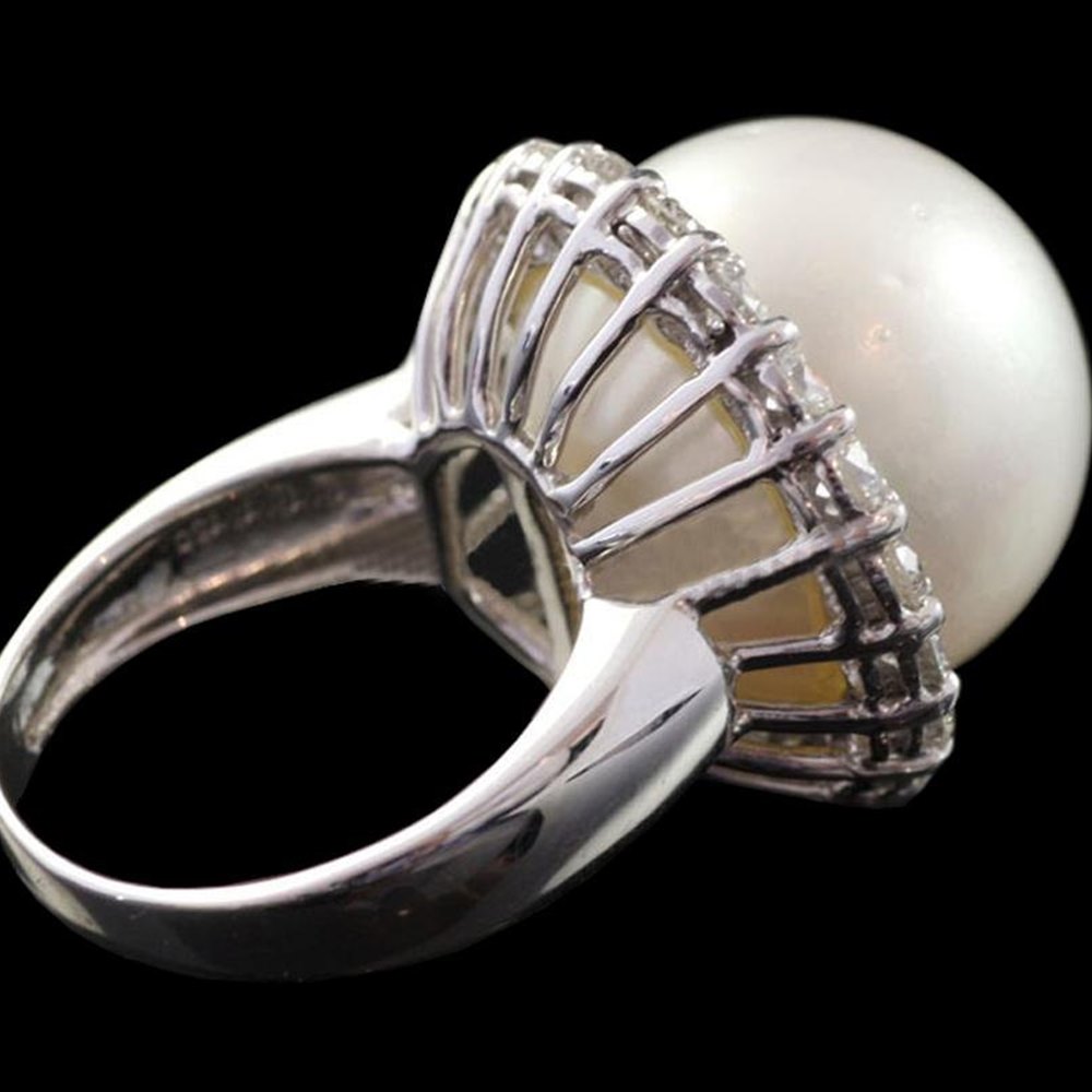 18k White Gold 18K White Gold South Sea Natural Pearl Ring