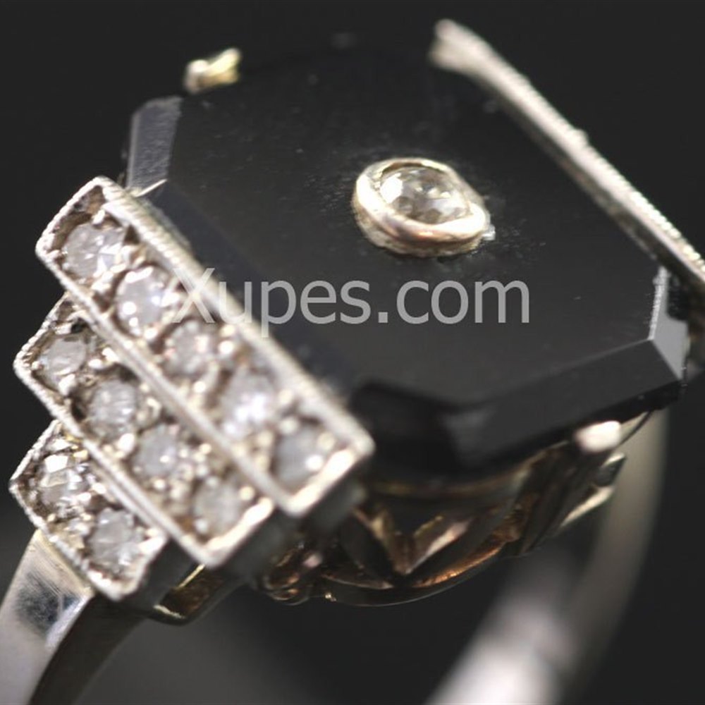 18K White Gold 1930'S Art Deco Onyx & Diamond 18K White Gold Ring