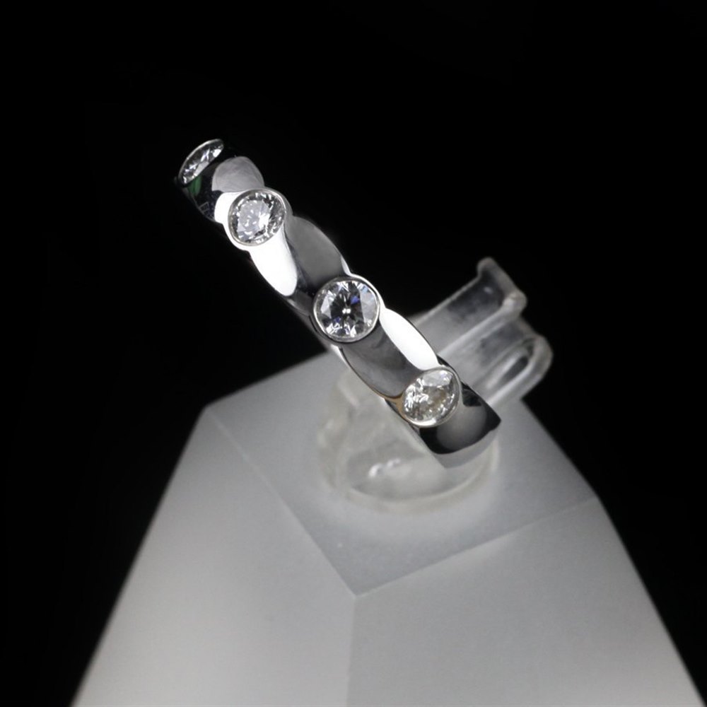 Mappin & Webb 5 Diamond 18K Ring
