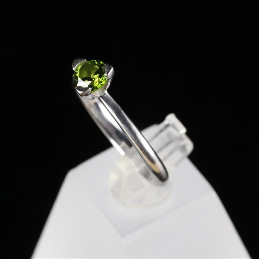 De Leon 18K White Gold Rare Green Diamond Ring