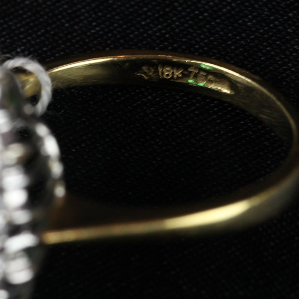 18ct Gold 18ct Gold Emerald & Diamond Ring
