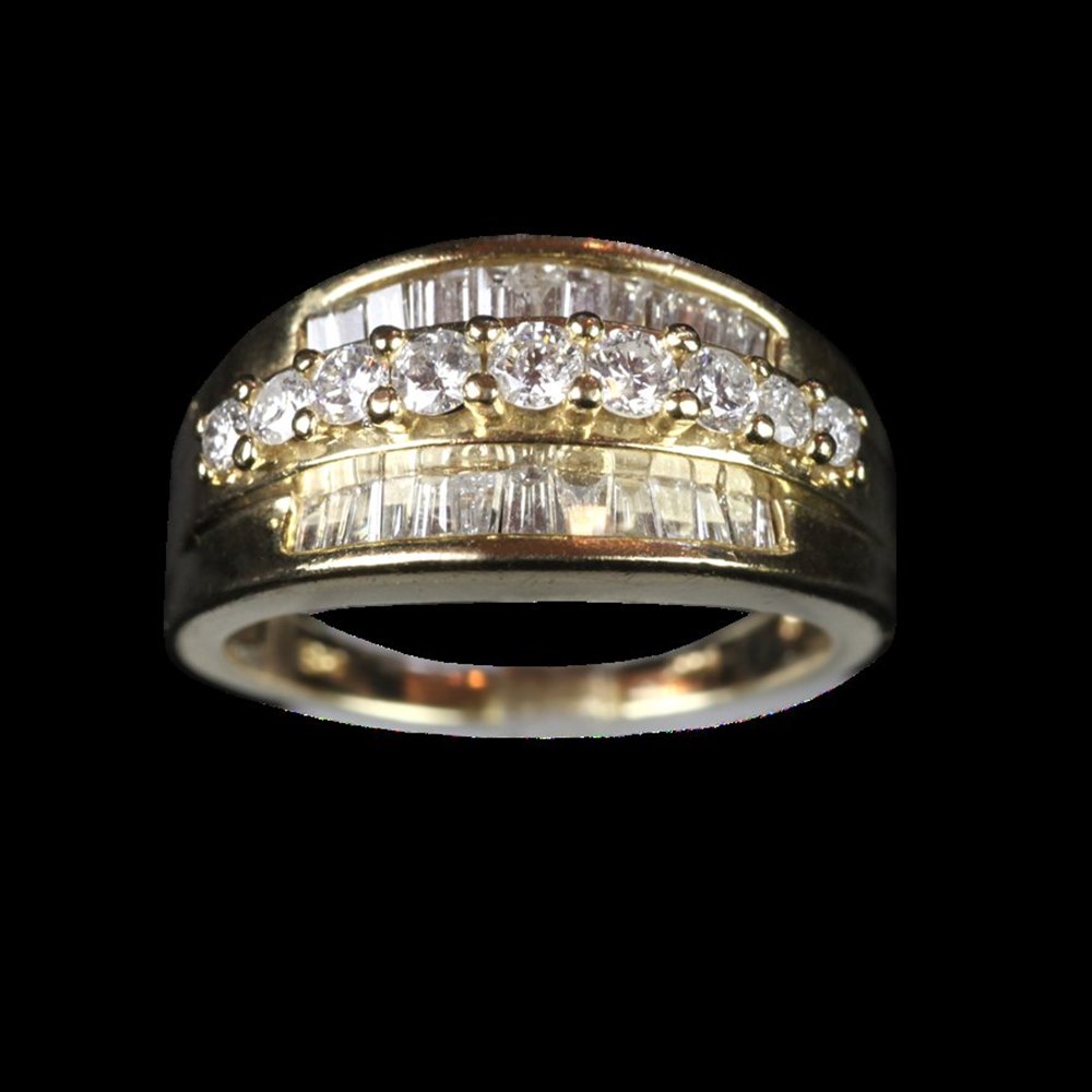 14ct Gold Vinatge 14ct Gold Diamond Ring