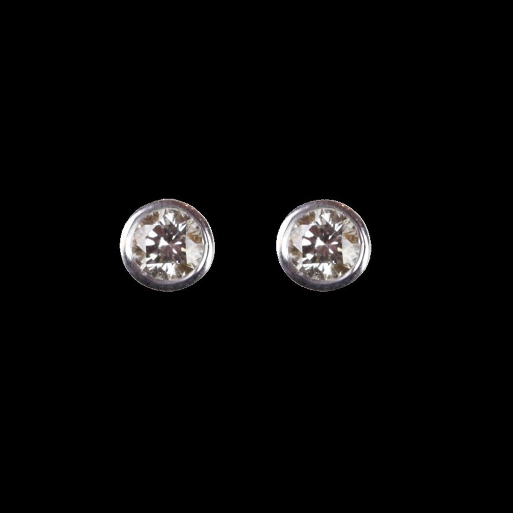 18ct White Gold 18ct White Gold & Diamond Stud Earrings