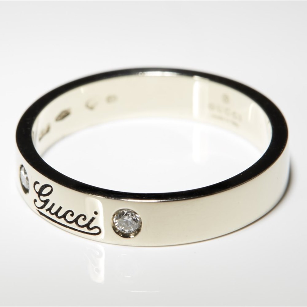 gucci 18k white gold ring