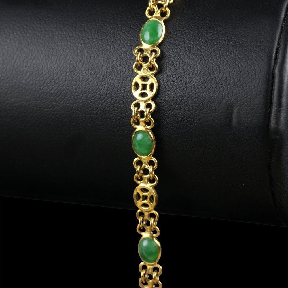 22ct Yellow Gold Chinese Jade & Yellow Gold Bracelet