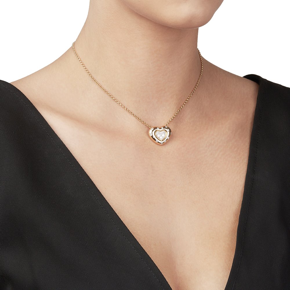 Chopard 18k Yellow Gold Happy Diamonds Spotted Diamond Heart Pendant Necklace