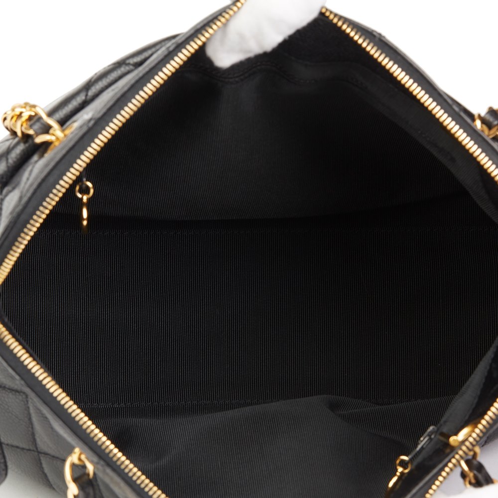 Chanel Classic Shoulder Bag 1996 HB2200 | Second Hand Handbags
