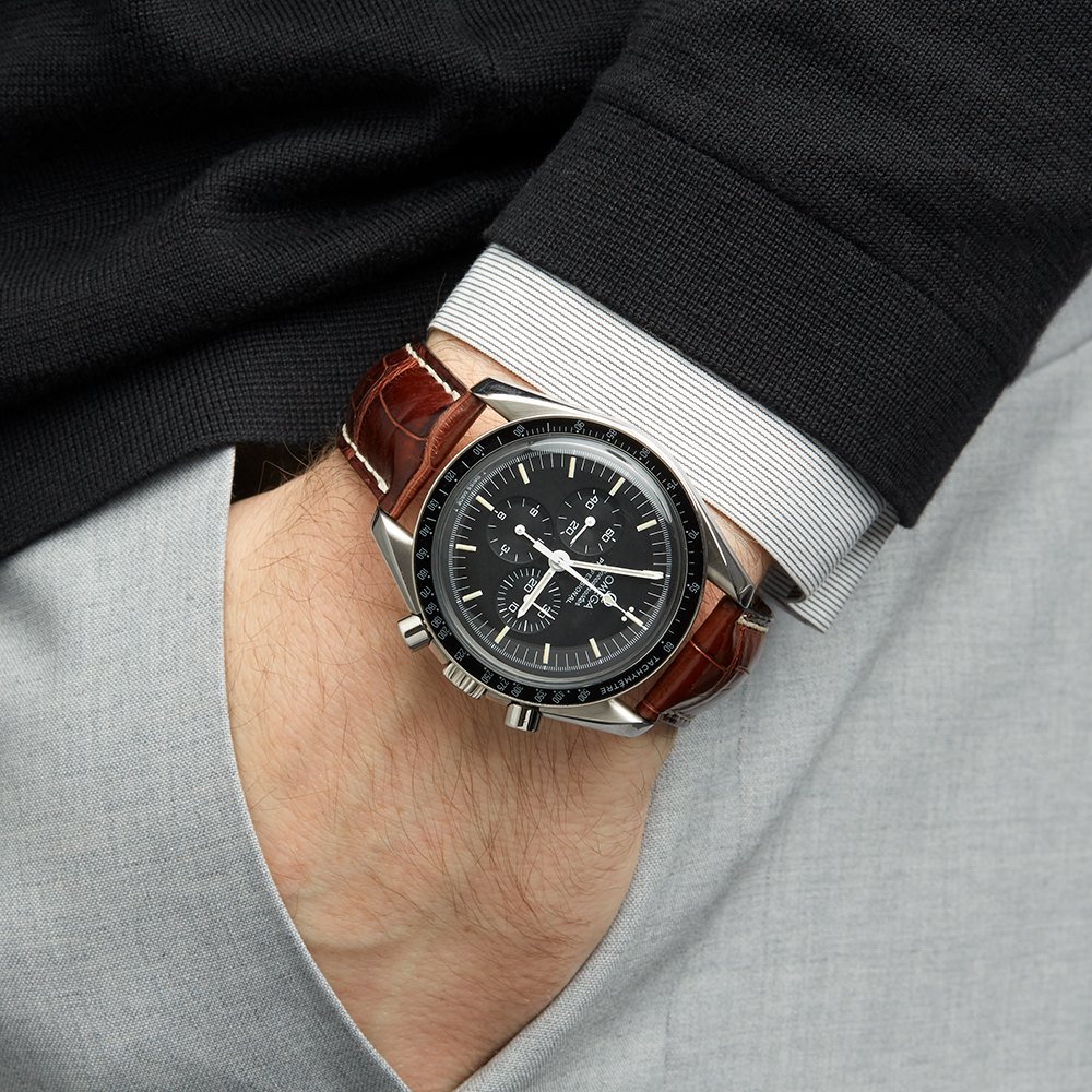 omega speedmaster second hand