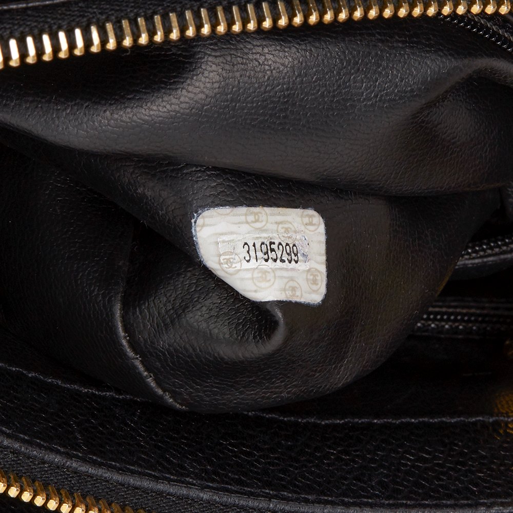 Chanel Classic Shoulder Bag 1994 HB2414 | Second Hand Handbags