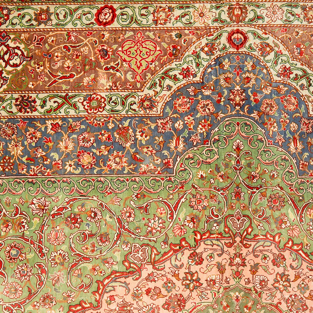 VINTAGE NAZAFAT SIGNED QUM SILK MEDALLION PERSIAN RUG Circa 1990