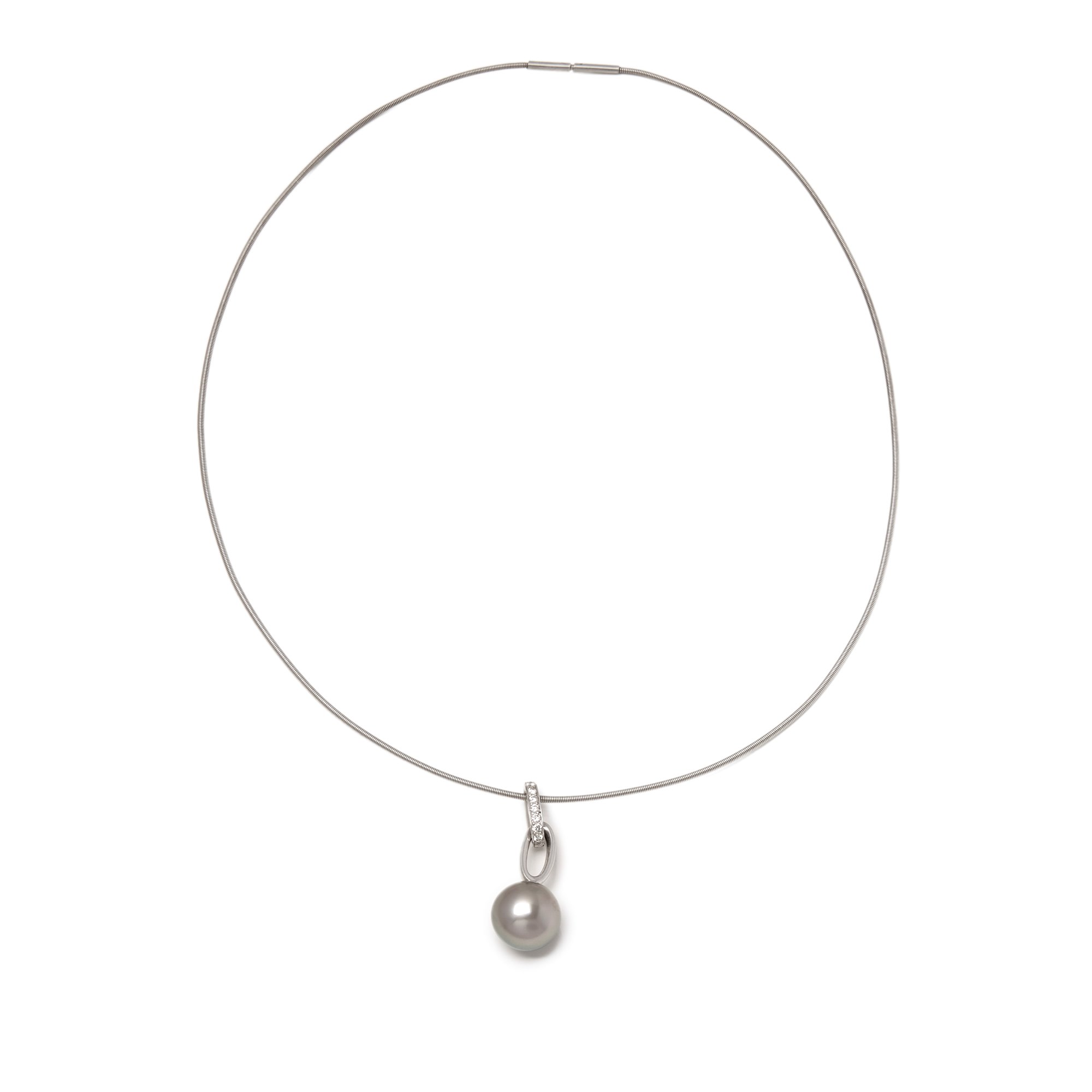 Boodles 18k White Gold Cultured Pearl & Diamond Pendant Necklace