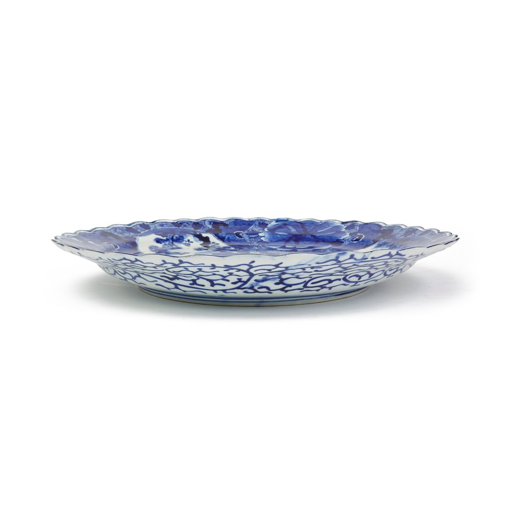 LARGE JAPANESE ARITA BLUE & WHITE PORCELAIN DISH 18/19TH C. Possibly late 18th but probably 19th Century