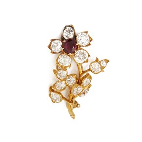 18k Yellow Gold Burmese Ruby & Diamond Vintage Flower Brooch