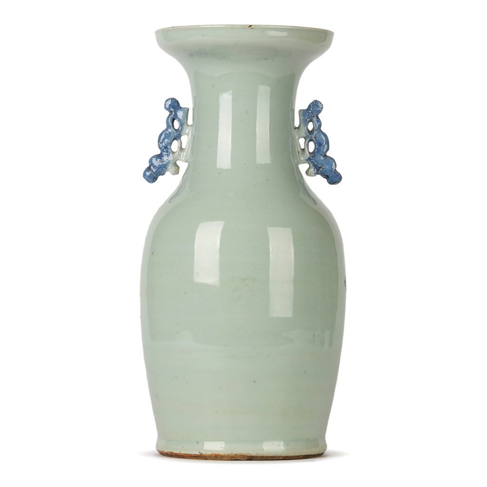 CHINESE QING BLUE & WHITE CELADON BIRD DECORATED VASE 19TH C. Qing Dynasty, 19th Century
