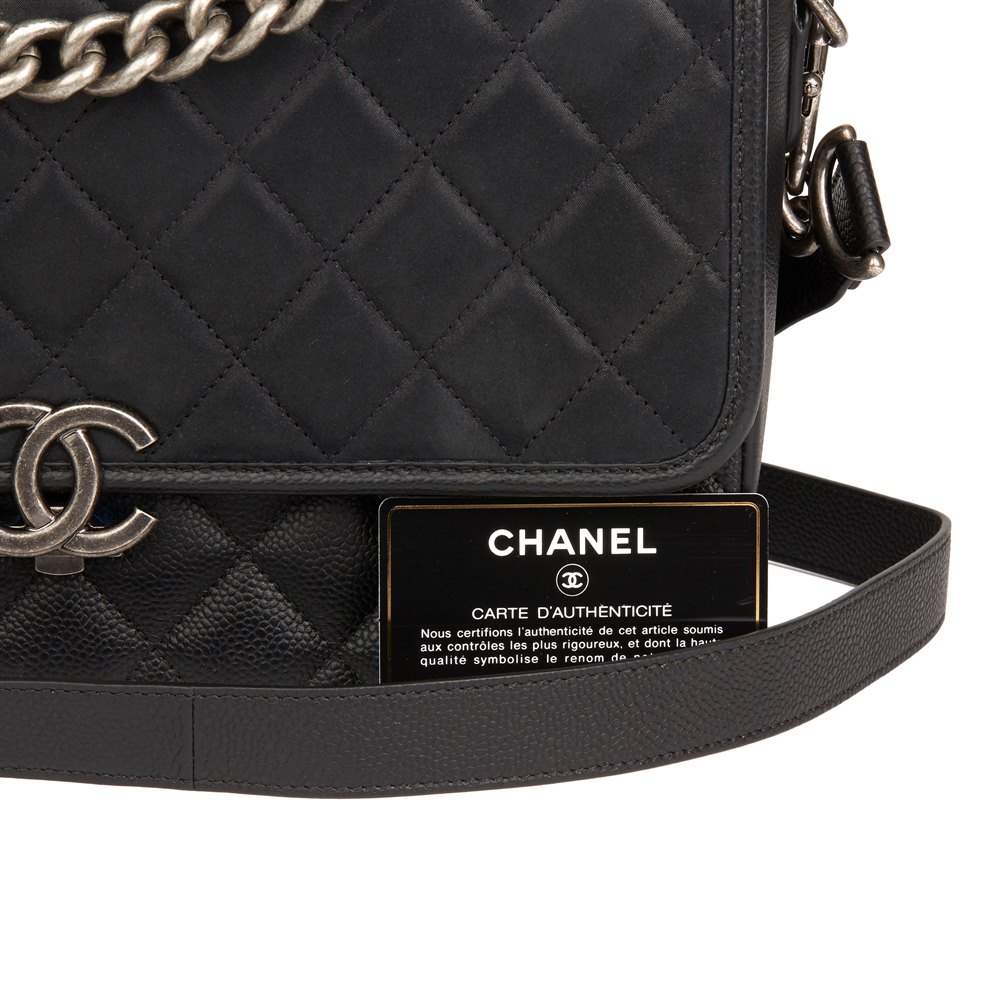 chanel rock my shoulder