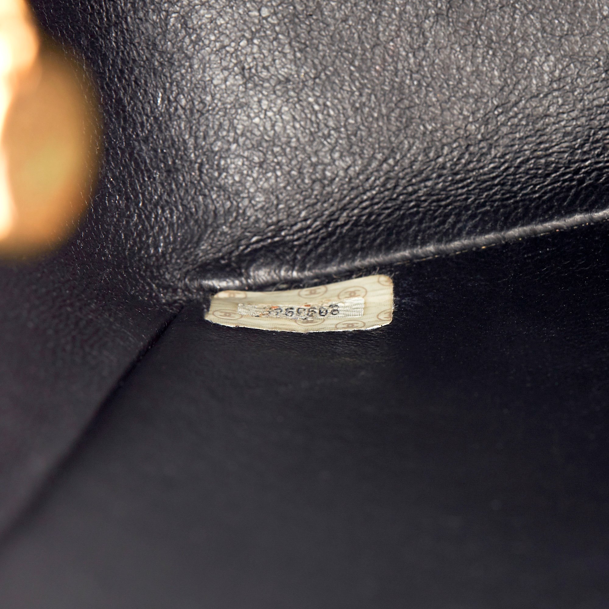 Chanel Jumbo XL Flap Bag 1995 HB3033 | Second Hand Handbags | Xupes
