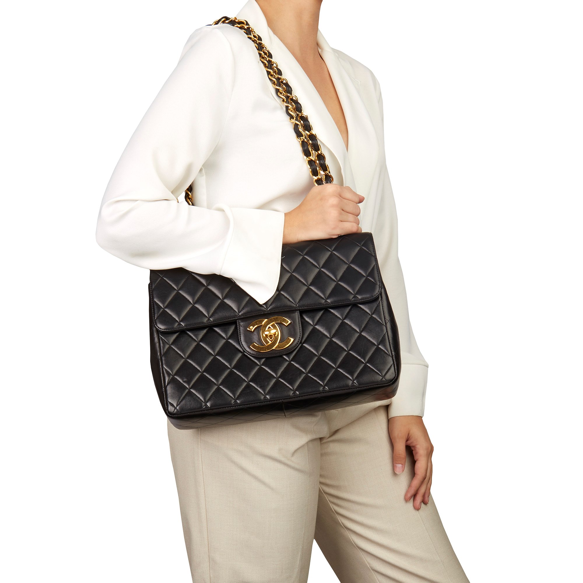 Chanel Jumbo XL Flap Bag 1995 HB3033 | Second Hand Handbags | Xupes