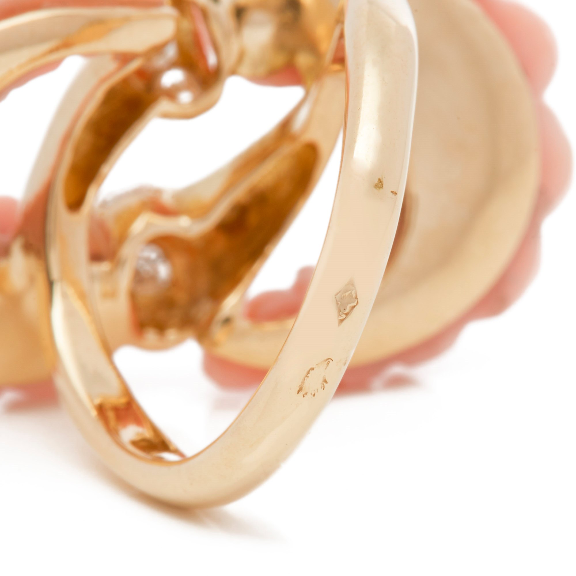 Van Cleef & Arpels 18k Yellow Gold Coral & Diamond Vintage Ring