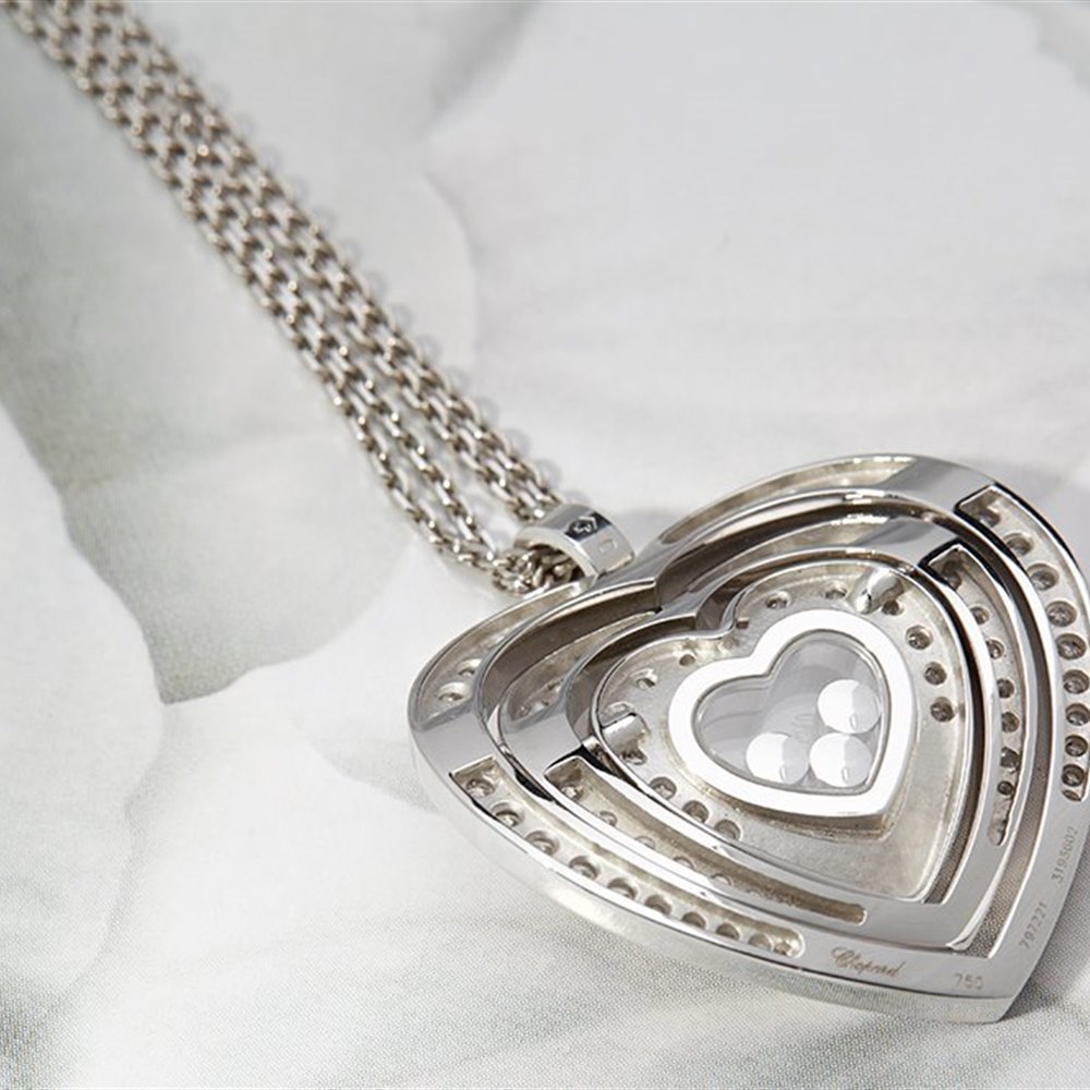 Chopard Happy Diamonds 18K White Gold Medium Pave Diamond Heart Pendant Necklace