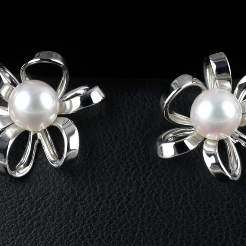 Mikimoto Blossom 18k White Gold Akoya Pearl Earrings
