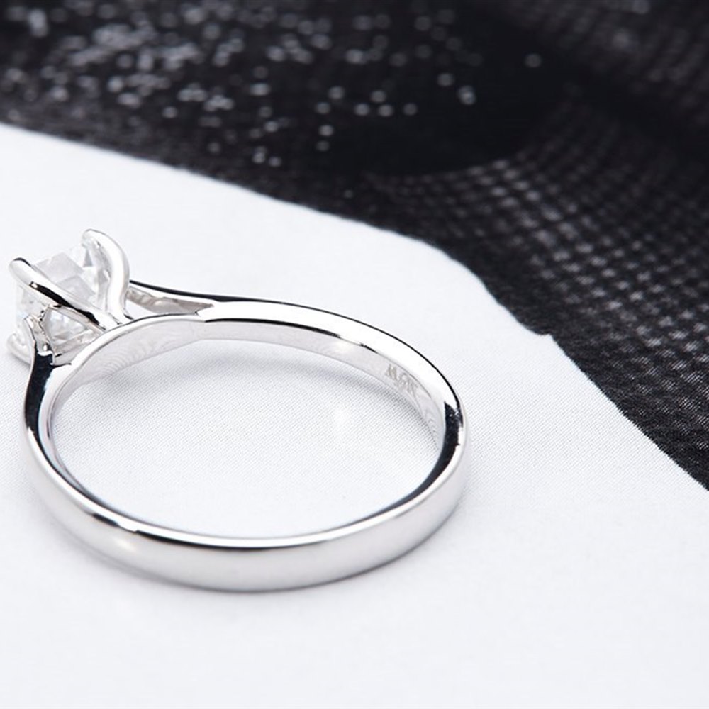 Mappin & Webb Platinum 0.75 cts G VS1 Asscher Diamond Ring Size O