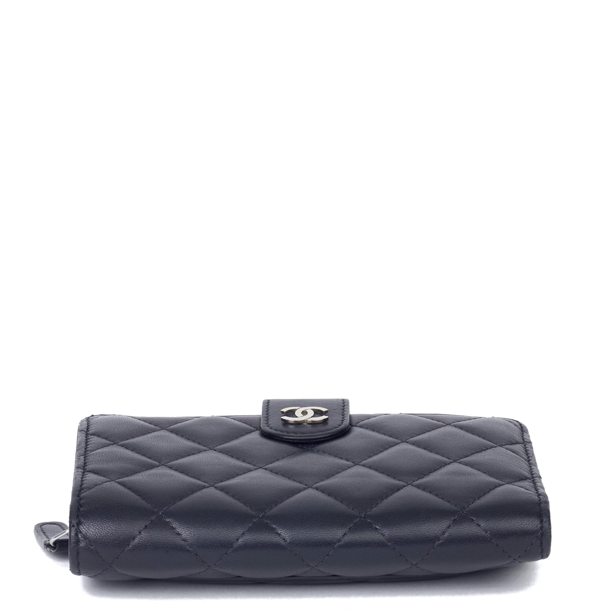 chanel zipped pocket wallet