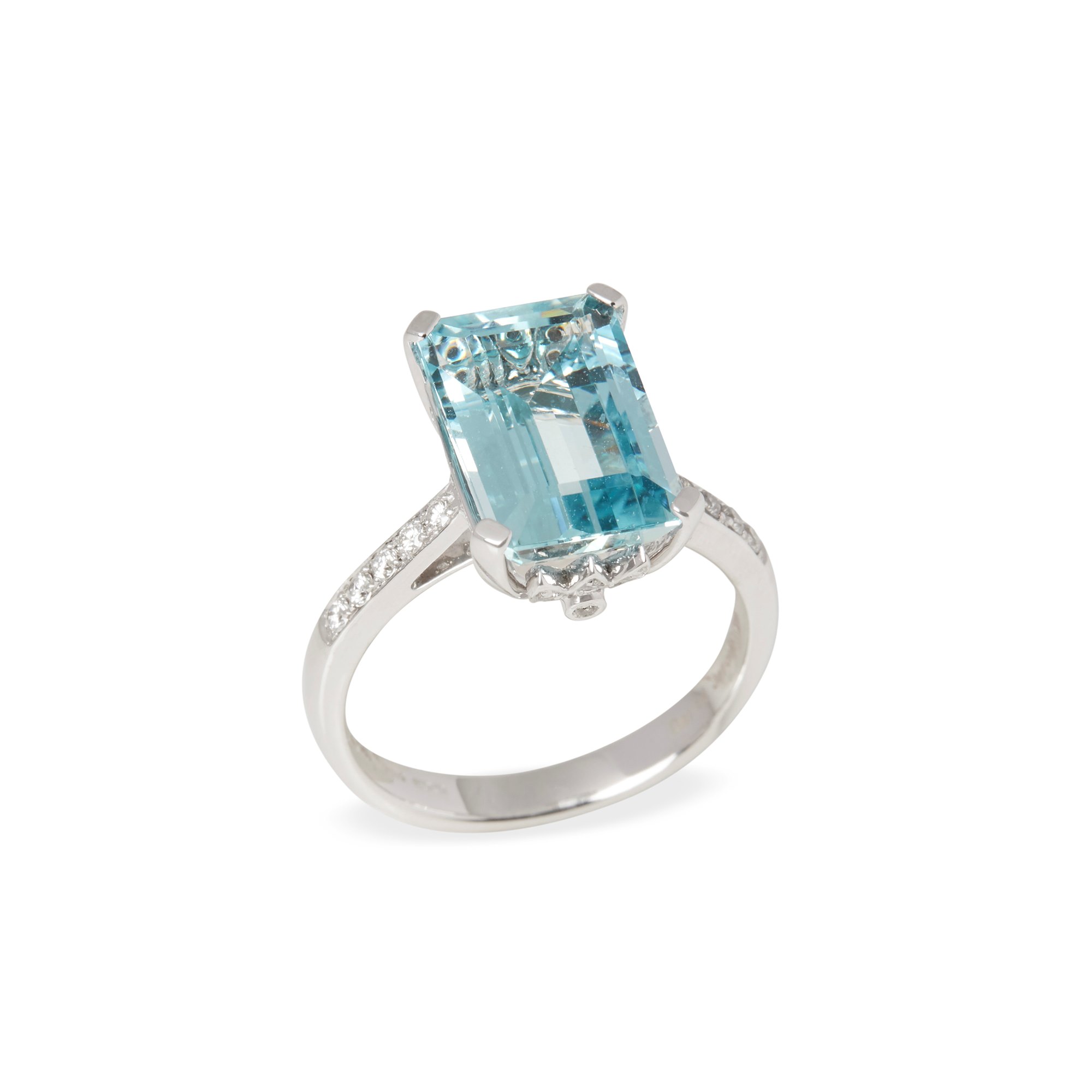 David Jerome Certified 5.61ct Emerald Cut Brazilian Aquamarine and Diamond 18ct Gold Ring