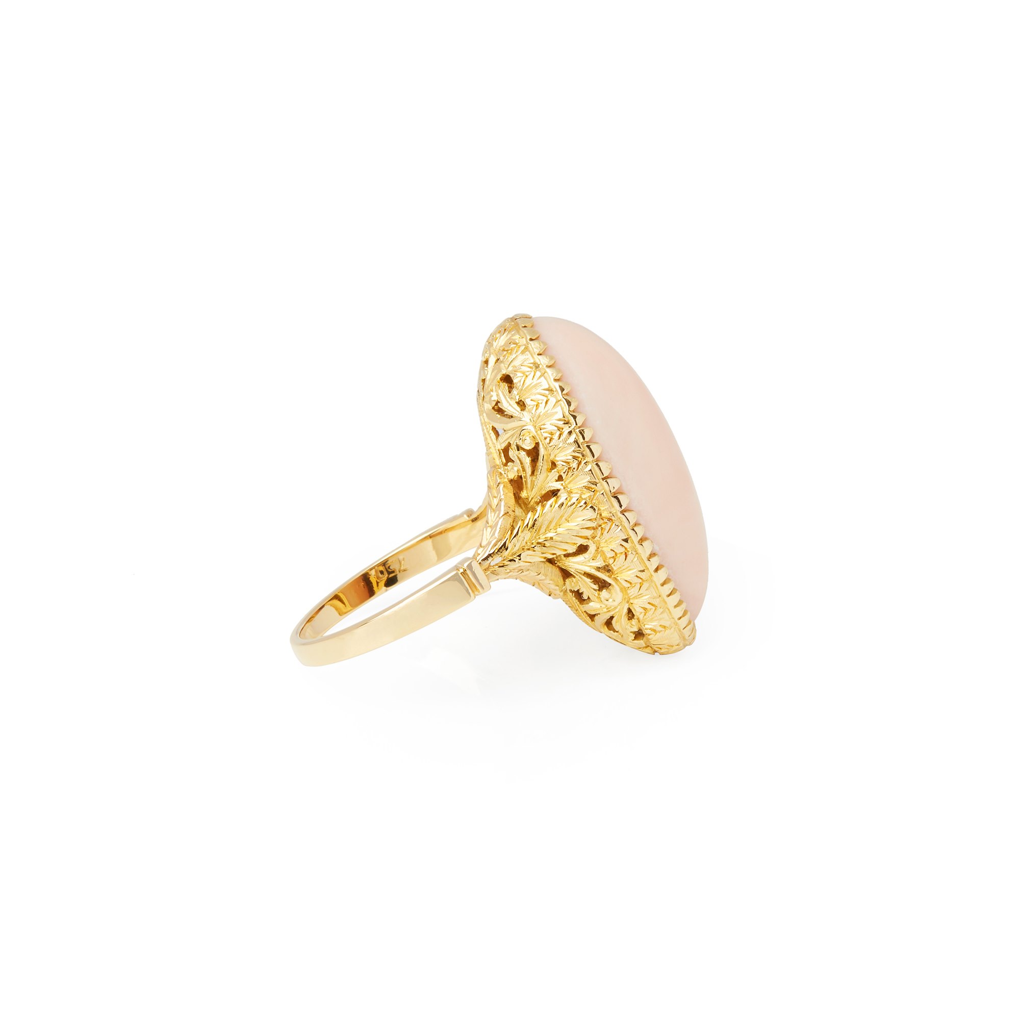 Coral 18k Yellow Gold Pink Coral Ring