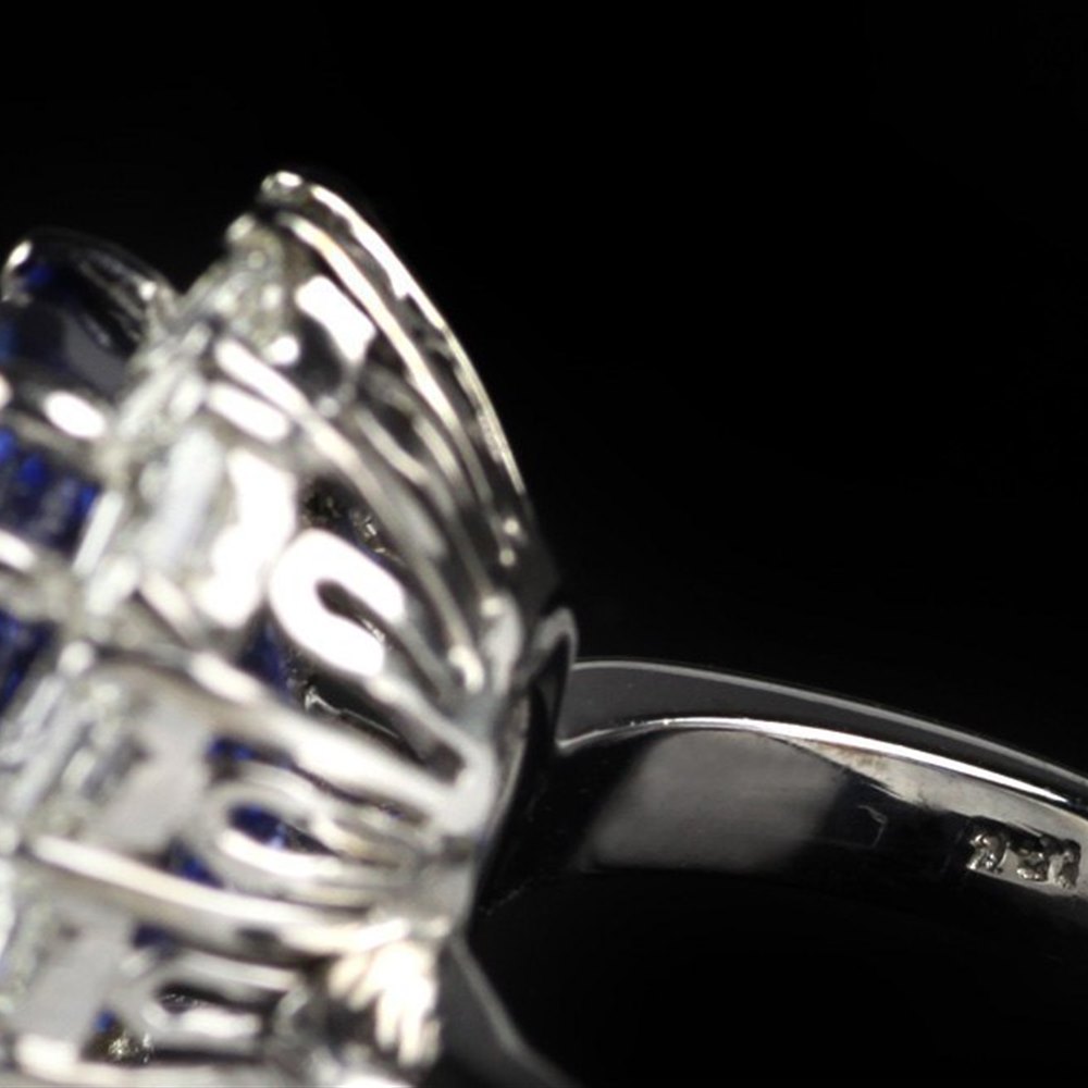 Platinum Sapphire and Diamond Platinum Ring