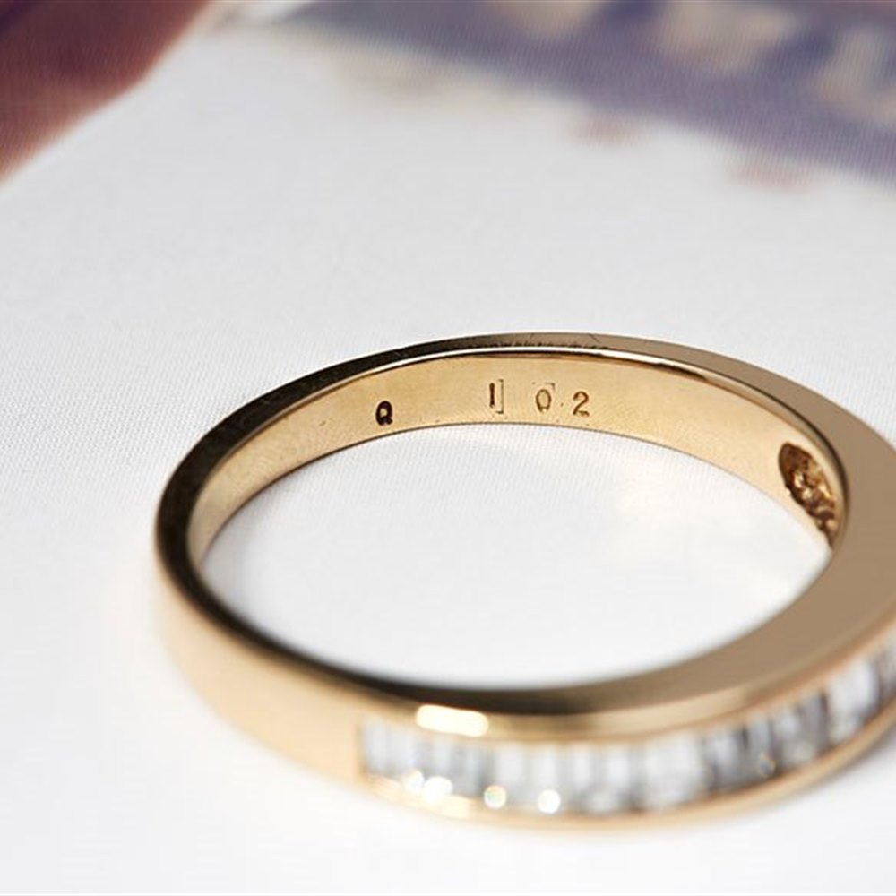 Goldsmiths 18ct Yellow Gold & Diamond Ring