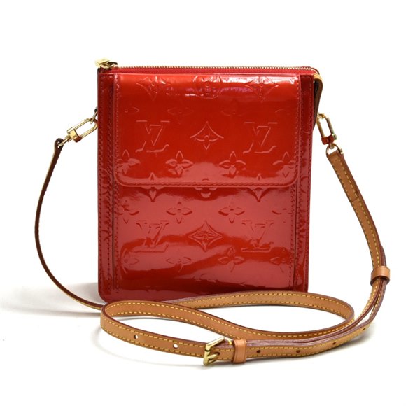 Louis Vuitton Red Vernis Leather Mott